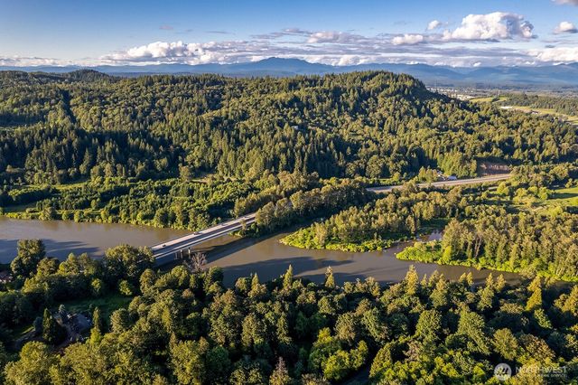 18901 Welch Road, Snohomish, WA 98296