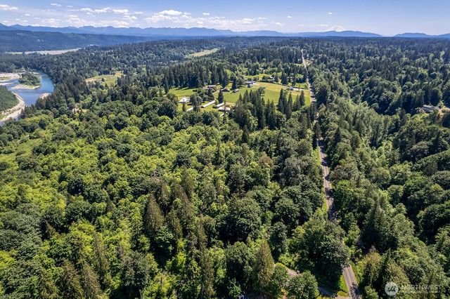 18901 Welch Road, Snohomish, WA 98296