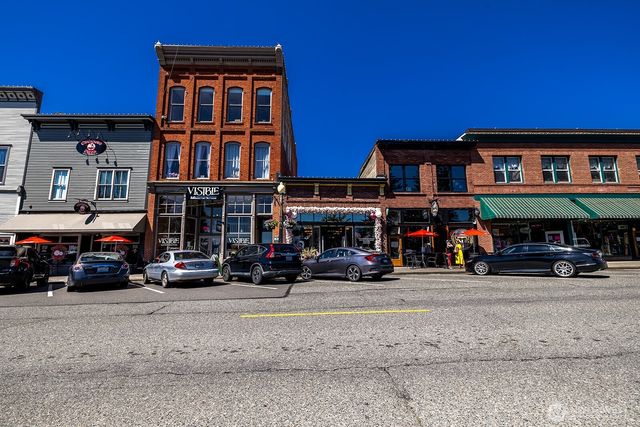 18901 Welch Road, Snohomish, WA 98296