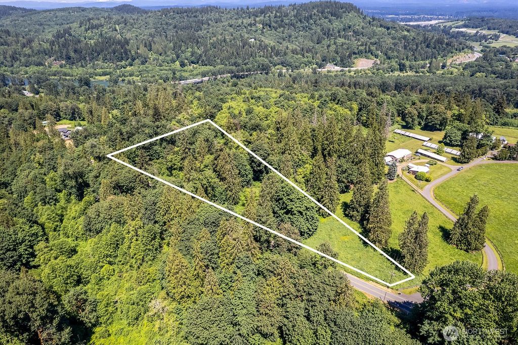 18901 Welch Road, Snohomish, WA 98296