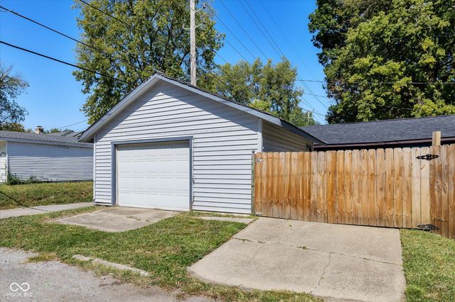 702 N Grant Avenue, Indianapolis, IN 46201