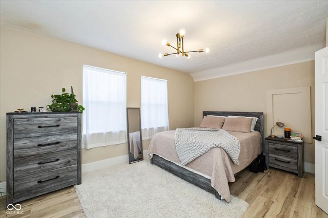 702 N Grant Avenue, Indianapolis, IN 46201