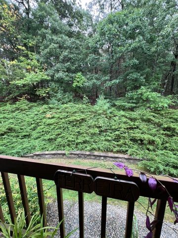 89 Heritage Dr 89, Northbridge, MA 01534