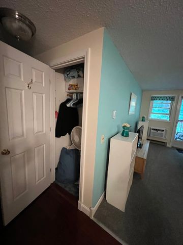 89 Heritage Dr 89, Northbridge, MA 01534