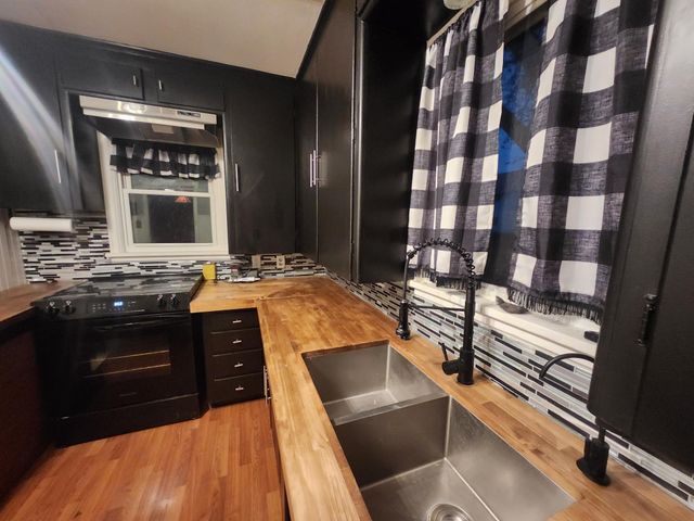 404 2nd Avenue SW, Austin, MN 55912