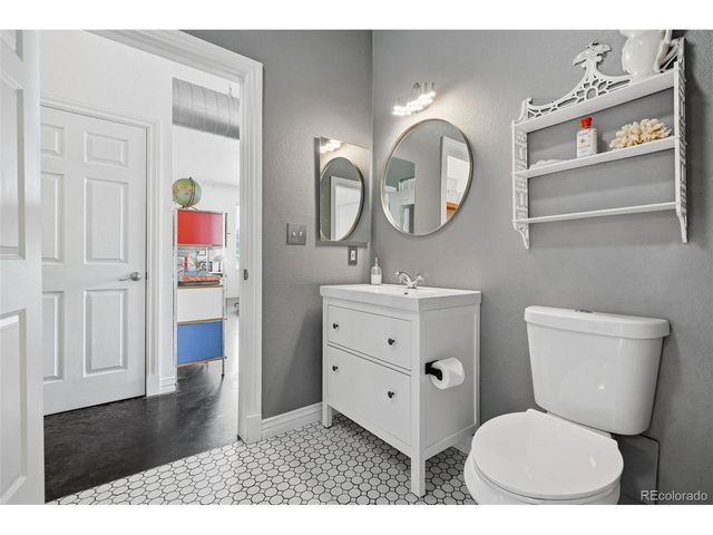 277 N Broadway 209, Denver, CO 80203