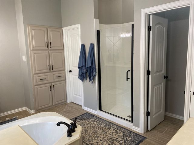 113 Chateau Drive, Aledo, TX 76008