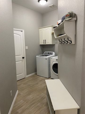 113 Chateau Drive, Aledo, TX 76008