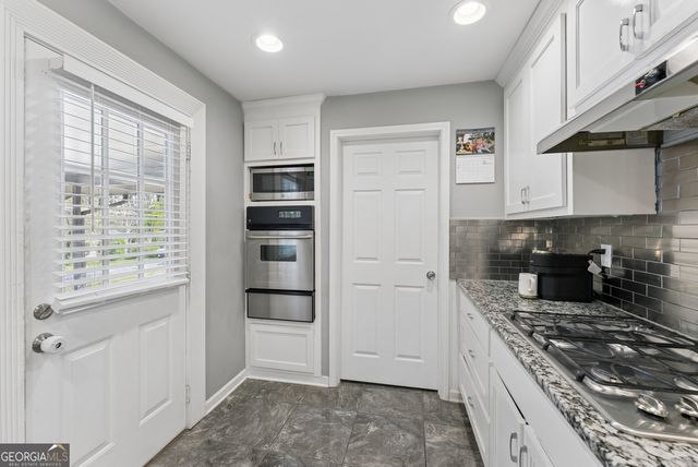 948 Creekdale Drive, Clarkston, GA 30021