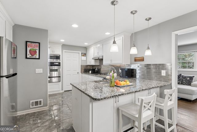 948 Creekdale Drive, Clarkston, GA 30021