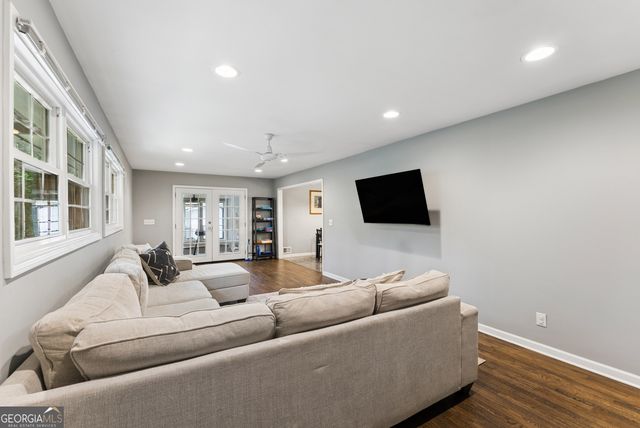 948 Creekdale Drive, Clarkston, GA 30021