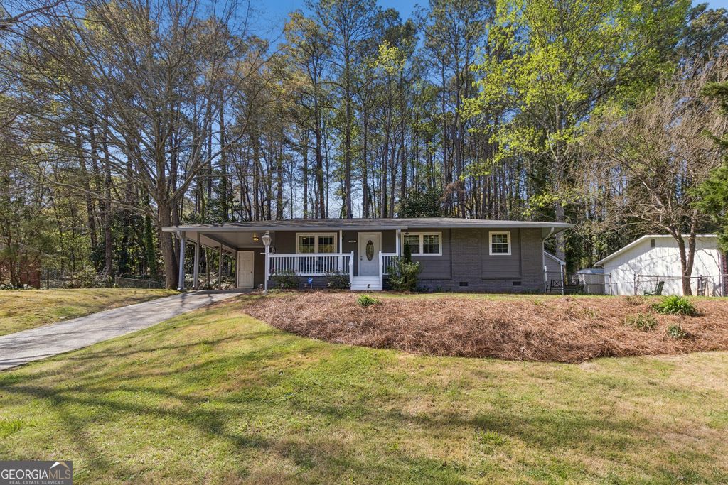 948 Creekdale Drive, Clarkston, GA 30021