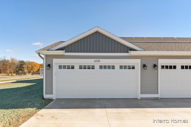 6108 Stahl Drive 13, Fruitport Twp, MI 49456