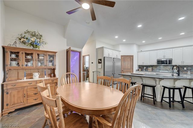 3782 Mahalo Circle, Logandale, NV 89021