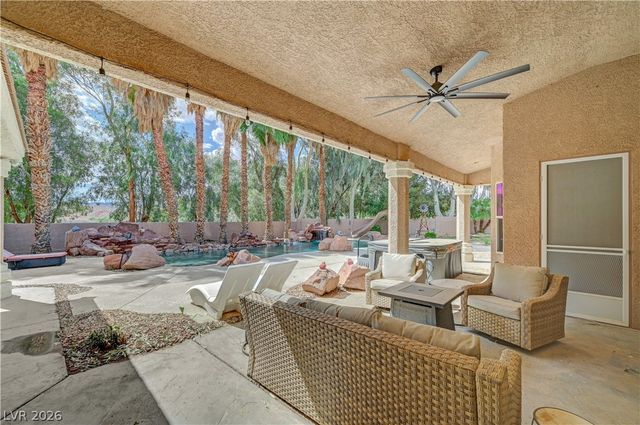 3782 Mahalo Circle, Logandale, NV 89021