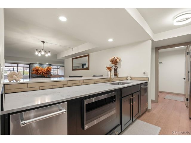 7000 E Quincy Ave A-301, Denver, CO 80237