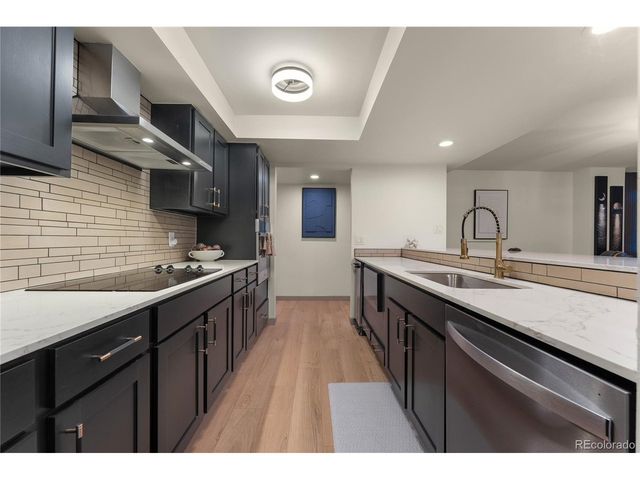 7000 E Quincy Ave A-301, Denver, CO 80237