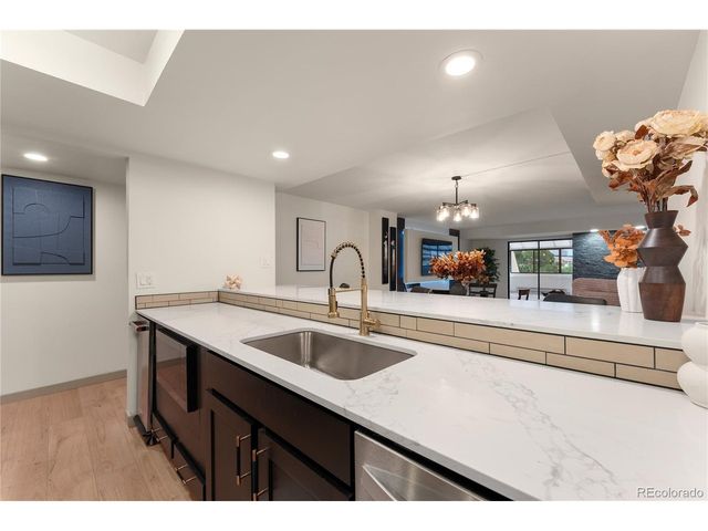 7000 E Quincy Ave A-301, Denver, CO 80237
