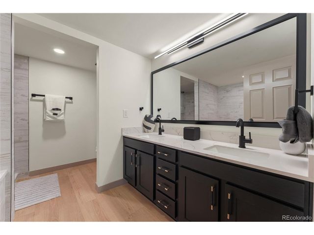 7000 E Quincy Ave A-301, Denver, CO 80237
