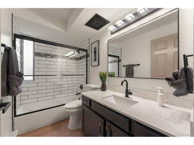 7000 E Quincy Ave A-301, Denver, CO 80237