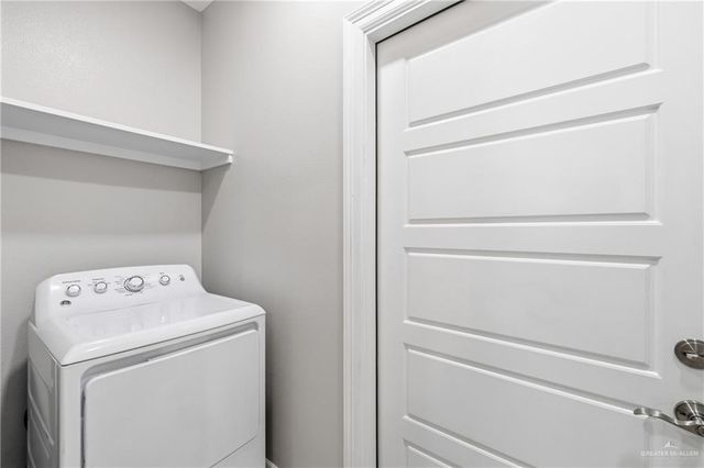 5933 N Luz Del Sol Street, Edinburg, TX 78542