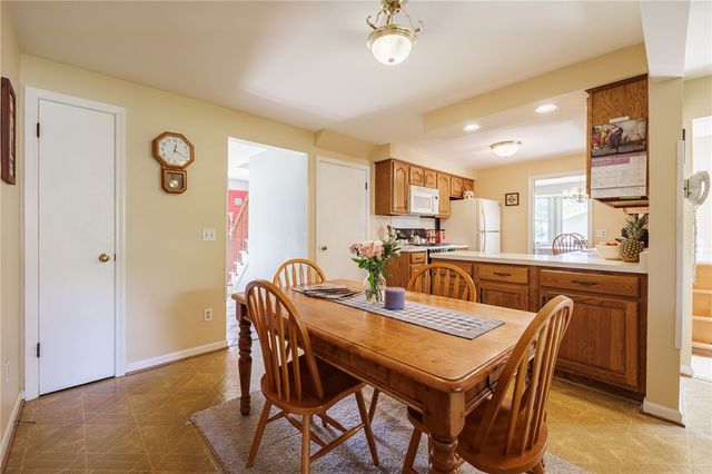 1250 La Baron Circle, Webster, NY 14580