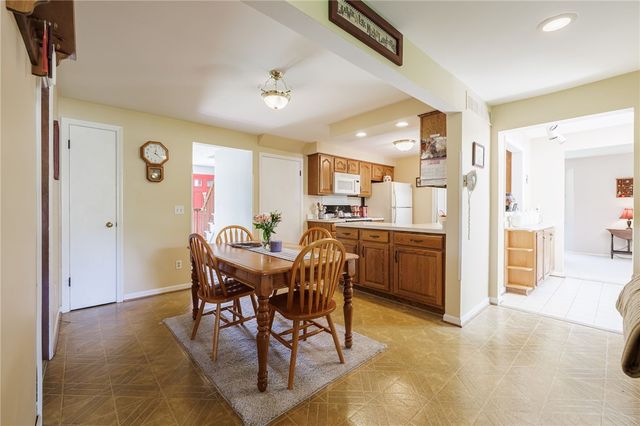 1250 La Baron Circle, Webster, NY 14580