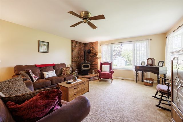 1250 La Baron Circle, Webster, NY 14580