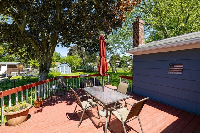 1250 La Baron Circle, Webster, NY 14580