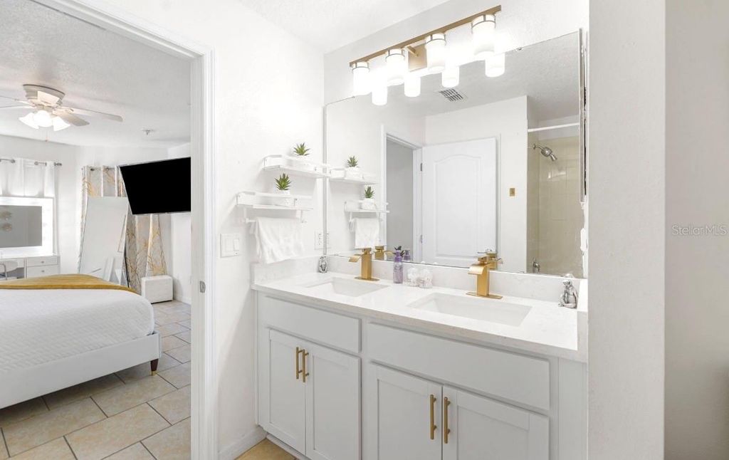 Image 16 of property listing at 1811 DON PLACE, Kissimmee, FL 34759