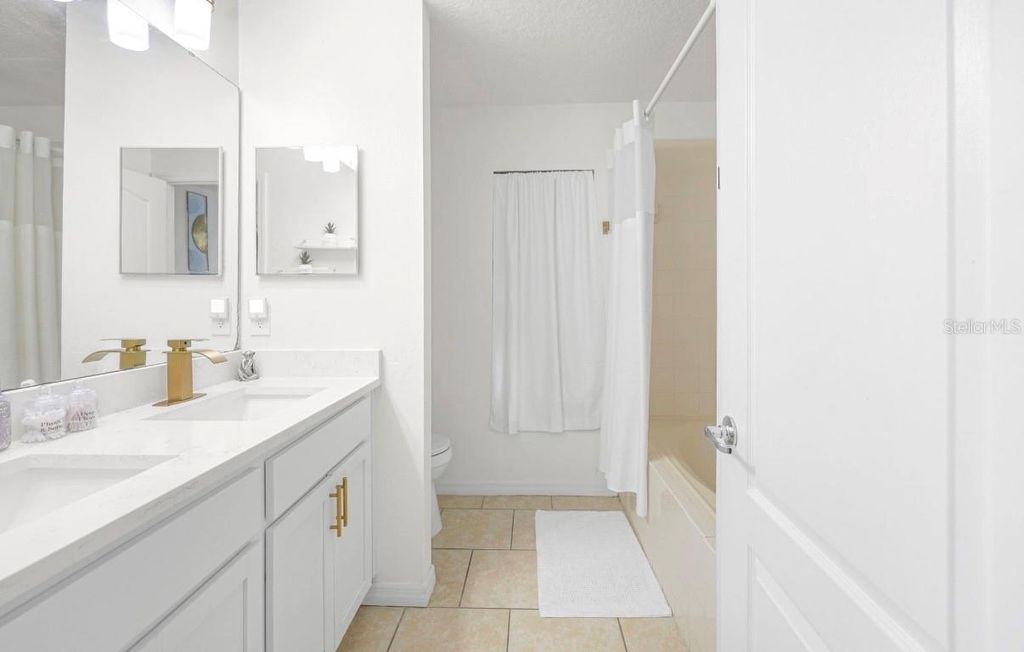 Image 17 of property listing at 1811 DON PLACE, Kissimmee, FL 34759