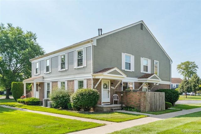 23707 N Rockledge, Novi, MI 48375