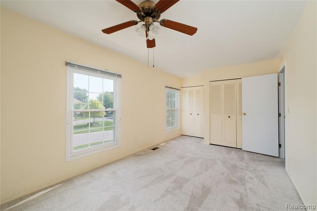 23707 N Rockledge, Novi, MI 48375