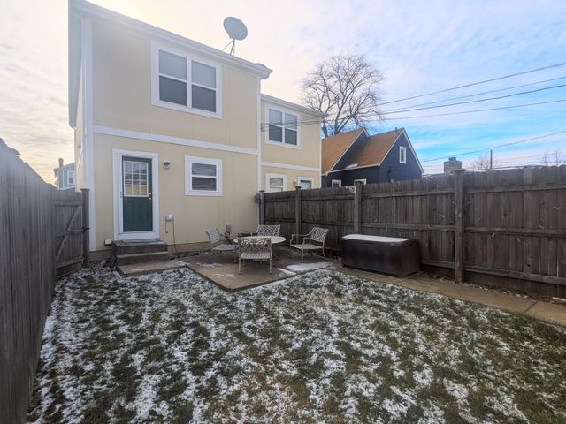 498 E Kossuth Street, Columbus, OH 43206