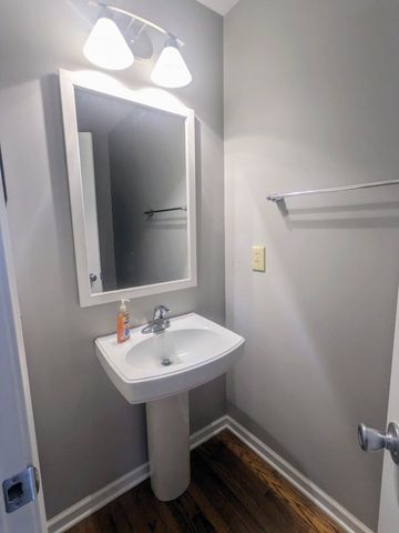 498 E Kossuth Street, Columbus, OH 43206