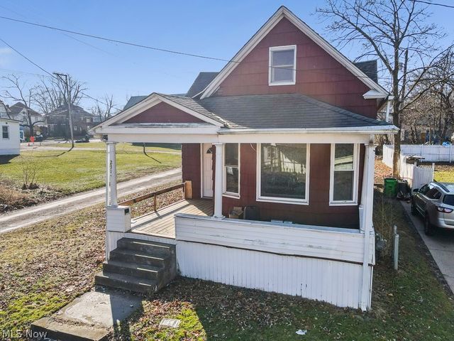 231 Rosenberry Street, Alliance, OH 44601