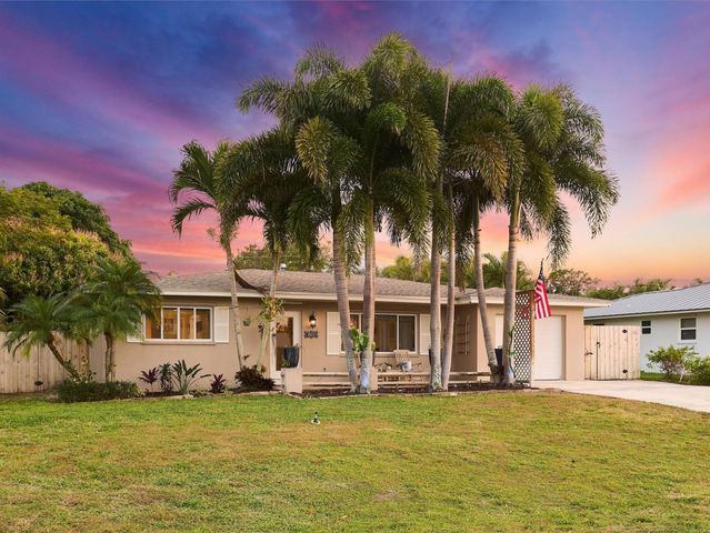 4760 SE Bayshore Terrace, Stuart, FL 34997