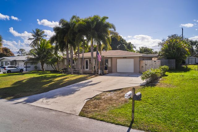 4760 SE Bayshore Terrace, Stuart, FL 34997