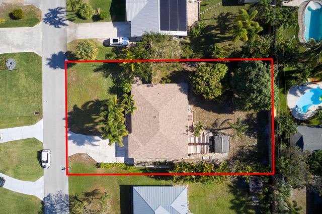 4760 SE Bayshore Terrace, Stuart, FL 34997