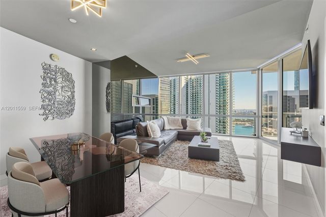 851 NE 1st Ave 4303, Miami, FL 33132