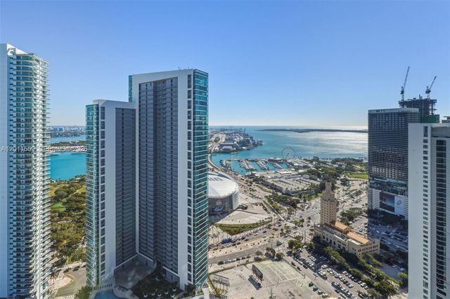 851 NE 1st Ave 4303, Miami, FL 33132