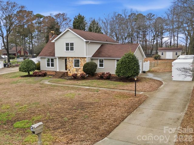 107 Friendfield Drive, Fort Mill, SC 29715