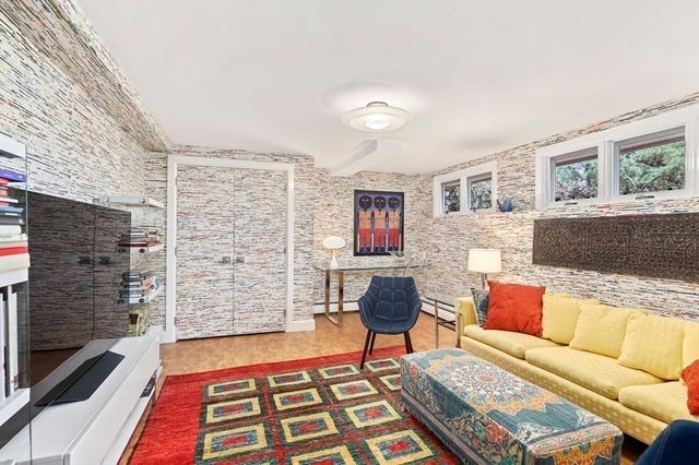 38 Cumberland Avenue, Brookline, MA 02445