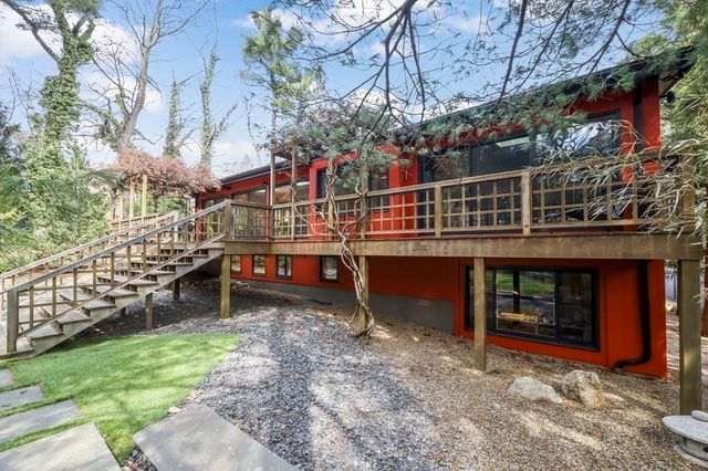 38 Cumberland Avenue, Brookline, MA 02445