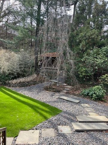 38 Cumberland Avenue, Brookline, MA 02445