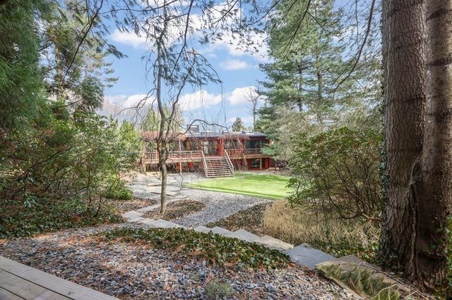 38 Cumberland Avenue, Brookline, MA 02445