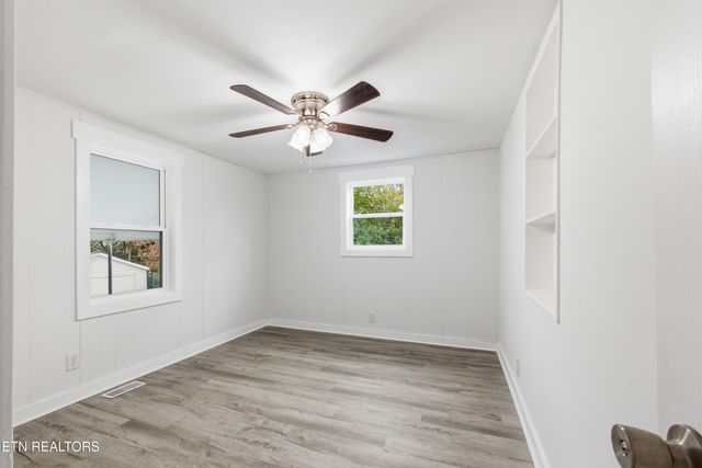 922 Minnesota Ave, Knoxville, TN 37921