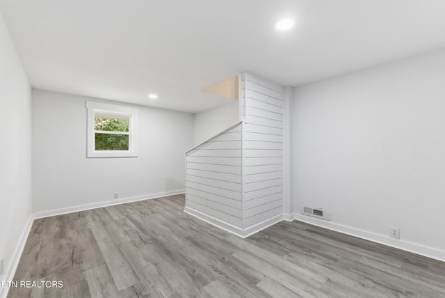 922 Minnesota Ave, Knoxville, TN 37921