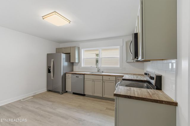 922 Minnesota Ave, Knoxville, TN 37921