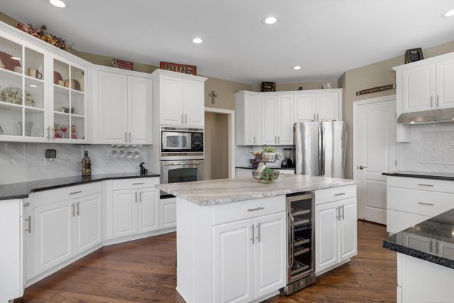68223 Hillside Lane, Washington Twp, MI 48095